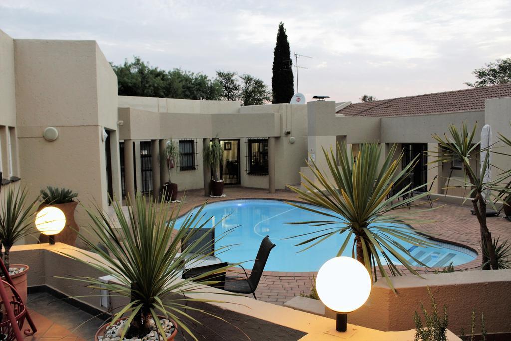 President Lodge Edenvale Exterior foto