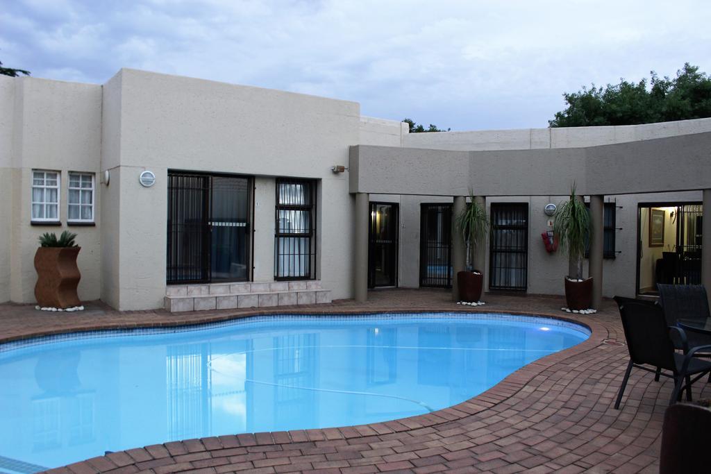 President Lodge Edenvale Exterior foto