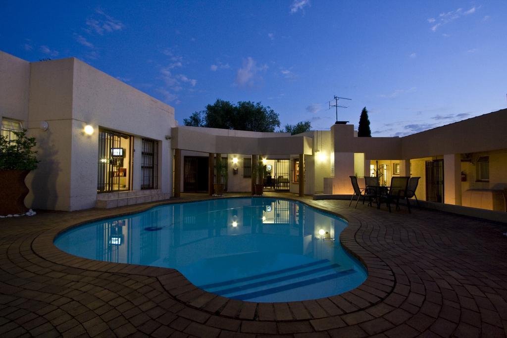 President Lodge Edenvale Exterior foto